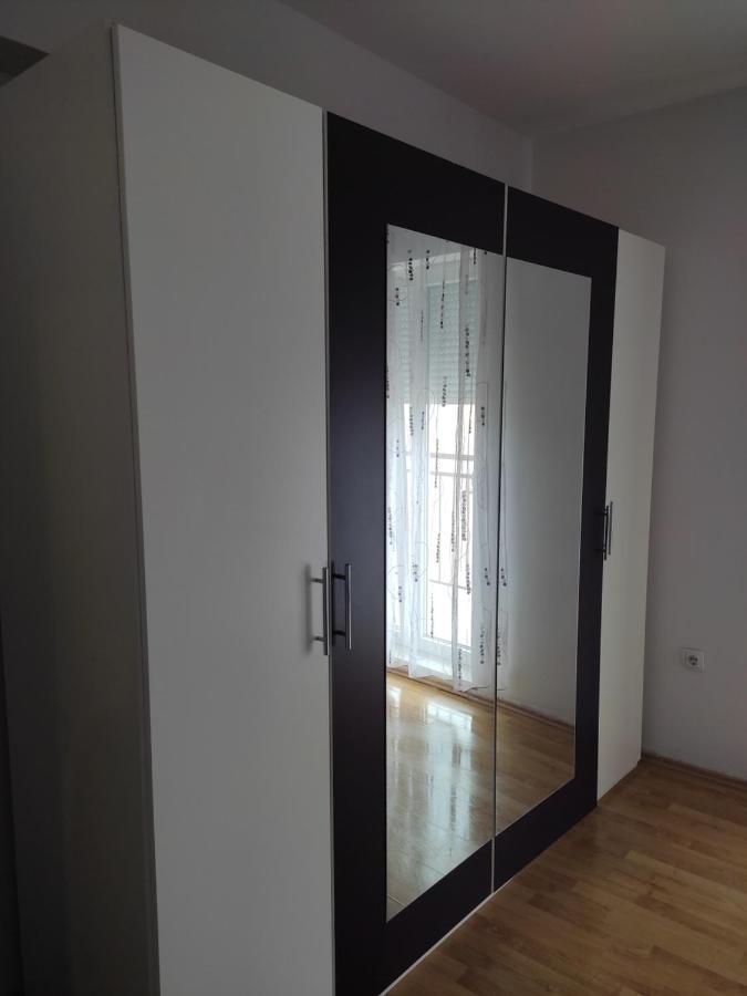 Apartman Miami Подстрана Экстерьер фото
